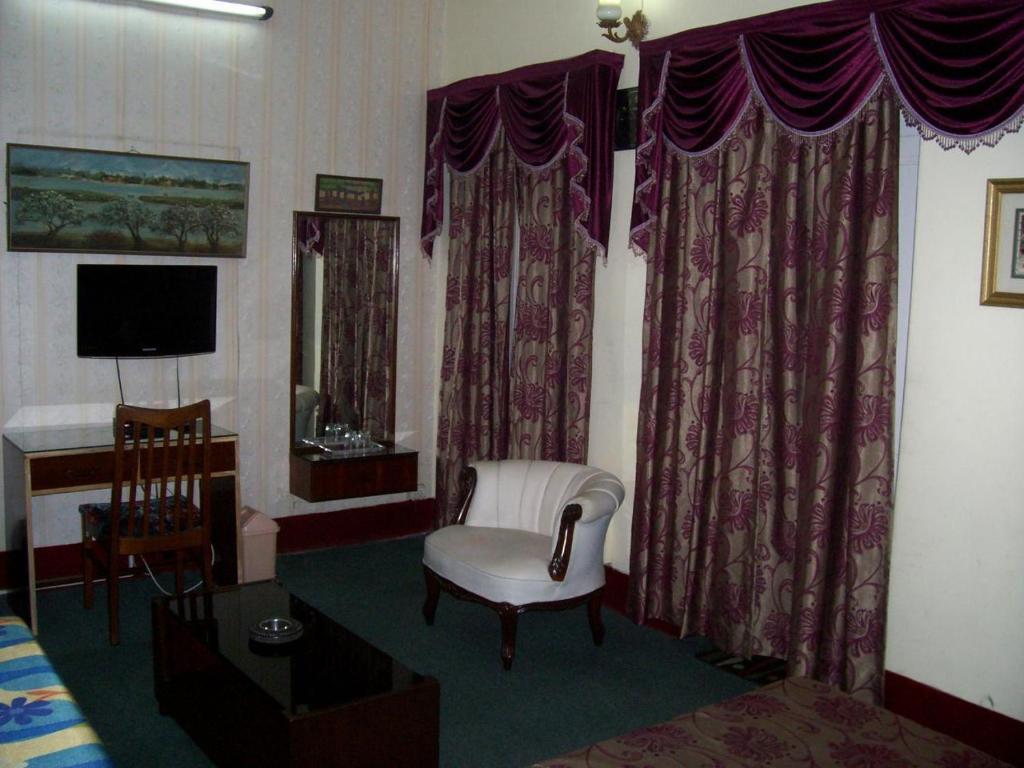 Hotel Blue Chip Calcutta  Esterno foto